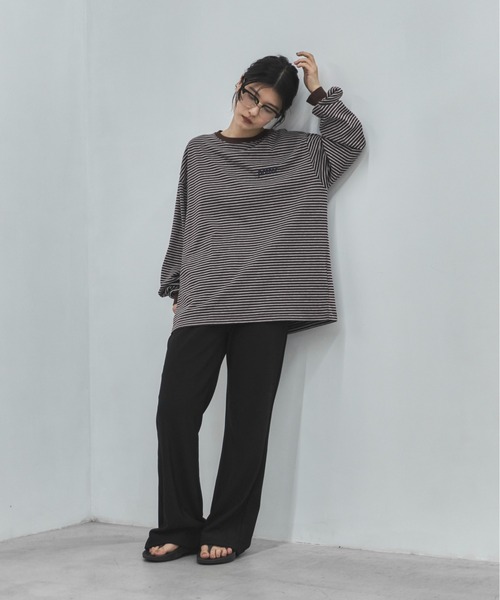 feepur(フェピュール)の「【TALLサイズあり】リラックスフレアパンツ(その他パンツ・レディース・ブラック・TALL/MEDIUM/SMALL)」の15枚目の写真