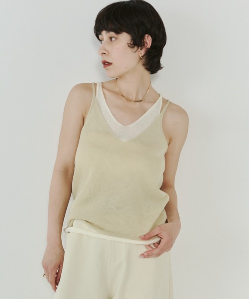 VION(ヴィオン)の「シアーニットレイヤードタンク / Sheer Knit Layerd Tank(キャミソール・レディース・ホワイト/イエロー・FREE)」の3枚目の写真