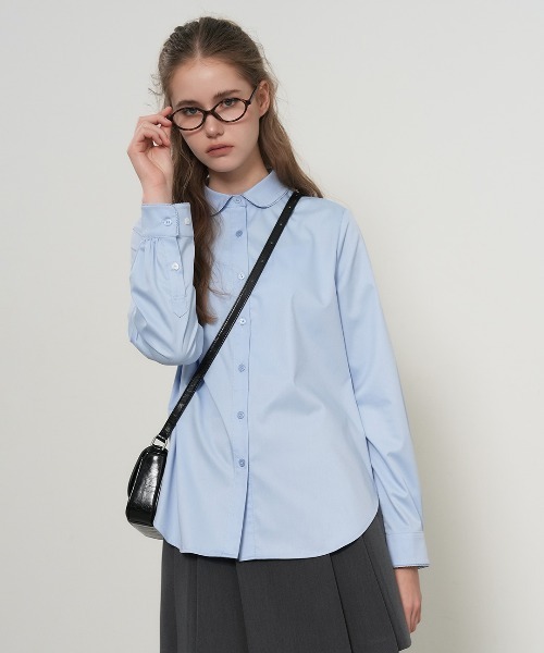 GENERAL IDEA(ジェネラルアイデア)の「【GENERAL IDEA】リンクルフリーラウンドカラーブラウス / WRINKLE-FREE ROUND COLLAR BLOUSE(シャツ/ブラウス・レディース・スカイブルー/ホワイト・L/M/S)」の2枚目の写真