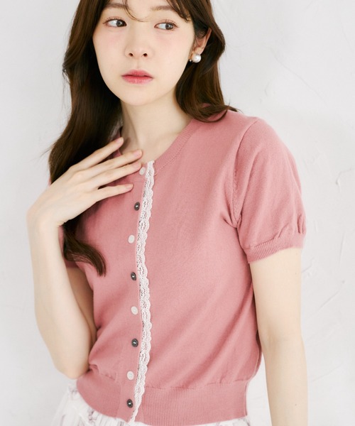 tocco closet(トッコ クローゼット)の「【ZOZO限定】バイカラー釦レースライン装飾半袖ニットカーディガン(カーディガン/ボレロ・レディース・ブルー/アイボリー/ピンク/グレー・M)」の15枚目の写真