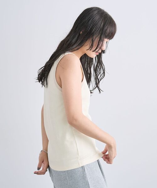 Green Parks(グリーンパークス)の「【適ON】配色タンクトップ(タンクトップ・レディース・ホワイト系その他2/ネイビー/グレー・FREE)」の19枚目の写真