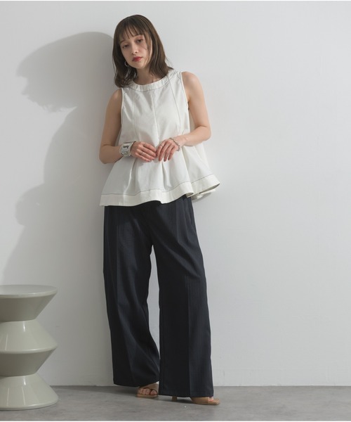 OandI（オーアンドアイ）の「フロントタックノースリーブトップス（タンクトップ・レディース・ブラック/ホワイト/インディゴブルー・FREE）」の10枚目の写真