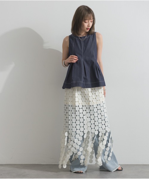 OandI（オーアンドアイ）の「フロントタックノースリーブトップス（タンクトップ・レディース・ブラック/ホワイト/インディゴブルー・FREE）」の22枚目の写真