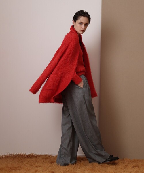 allureville(アルアバイル)の「ストレッチメニータックパンツ(その他パンツ・レディース・グレー系その他・1/2)」の2枚目の写真