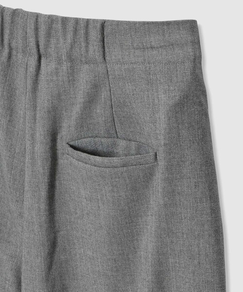 allureville(アルアバイル)の「ストレッチメニータックパンツ(その他パンツ・レディース・グレー系その他・1/2)」の9枚目の写真