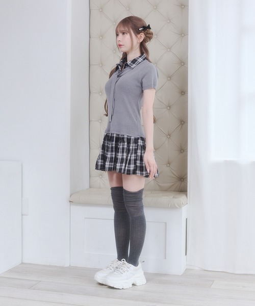 Rmine（アールマイン）の「レイヤード風 チェック ドッキング ニット ミニワンピース（ワンピース・レディース・ホワイト/グレー/ネイビー・FREE）」の20枚目の写真