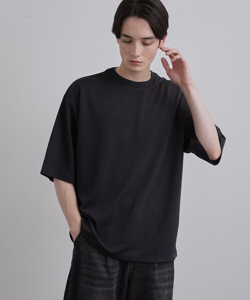 tk.TAKEO KIKUCHI(ティーケータケオキクチ)の「【接触冷感】配色ダンボールカットソー(Tシャツ/カットソー・メンズ・モスグリーン/ブラック/ホワイト・03/02)」の2枚目の写真