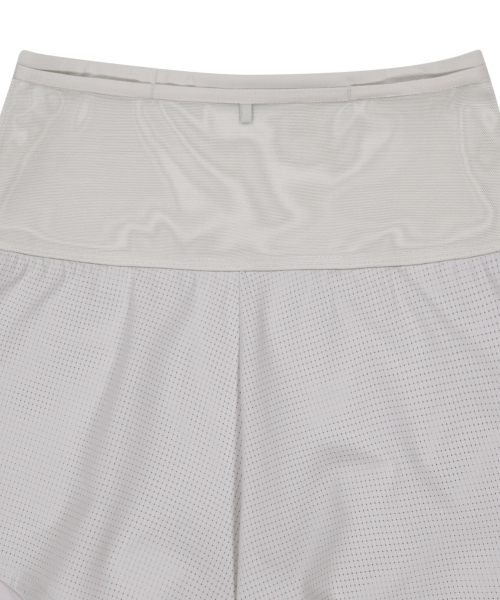 OJOS(オホス)の「i:e Breathform Running 3 Shorts / Grey(その他パンツ・レディース・その他・1/2/3)」の5枚目の写真