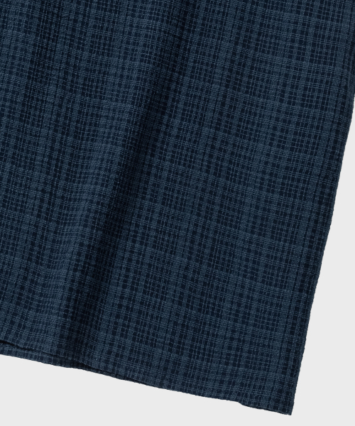 NONBLANK(ノンブランク)の「イレギュラーウィンドウチェッククロップHSシャツ_DARK BLUE(シャツ/ブラウス・メンズ・ダークブルー・SMALL/MEDIUM/LARGE/X-LARGE)」の7枚目の写真