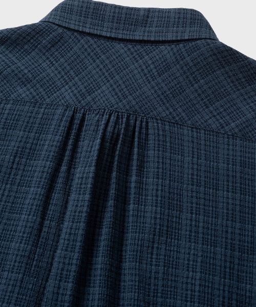NONBLANK(ノンブランク)の「イレギュラーウィンドウチェッククロップHSシャツ_DARK BLUE(シャツ/ブラウス・メンズ・ダークブルー・SMALL/MEDIUM/LARGE/X-LARGE)」の8枚目の写真