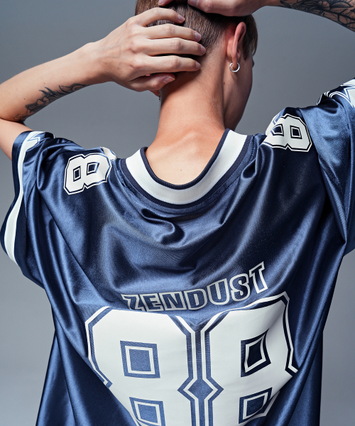 ZENDUST(ジェンダスト)の「High Field Football Jersey T-shirt NAVY(Tシャツ/カットソー・レディース・ネイビー・MEDIUM/LARGE)」の1枚目の写真