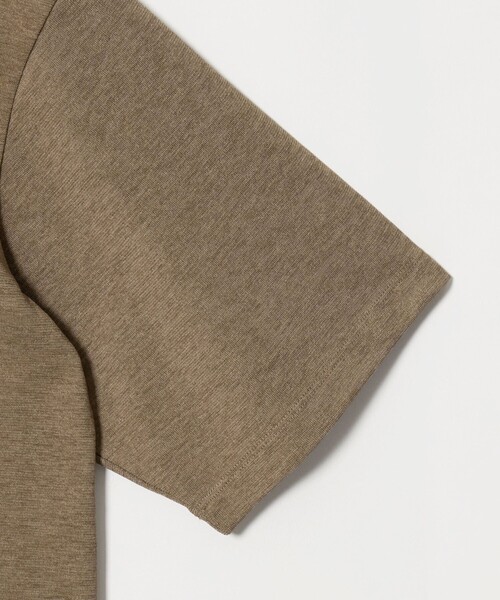 UNITED ARROWS（ユナイテッドアローズ）の「ファンクション Tシャツ 吸水速乾 通気性（Tシャツ/カットソー・メンズ・ダークグレー/ホワイト/ベージュ・S/XL/M/L）」の10枚目の写真