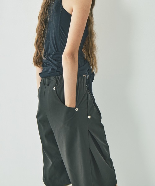 CONZ（コンズ）の「curve leg wide shorts（その他パンツ・レディース・カーキ/ブラック・3/2）」の11枚目の写真
