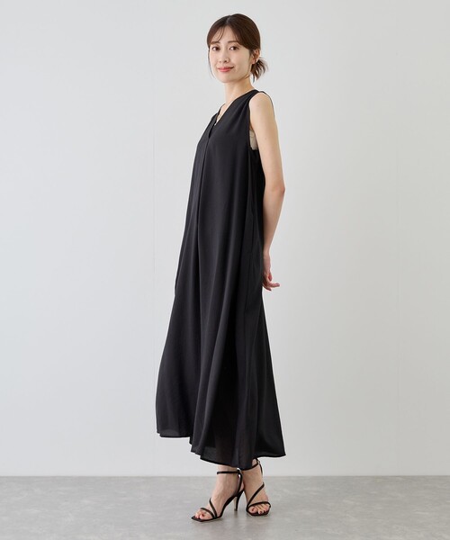 Jayro（ジャイロ）の「Vネックノースリロングフレアワンピース（ワンピース・レディース・ブラック/ブルー系その他4/ネイビー・FREE）」の5枚目の写真