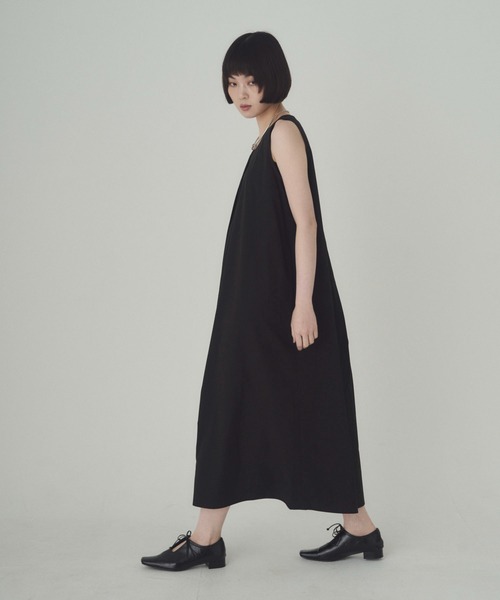 SOYEN(ソイエン)の「タイプライタータックワンピース(ワンピース・レディース・ベージュ/ブラック・F)」の5枚目の写真