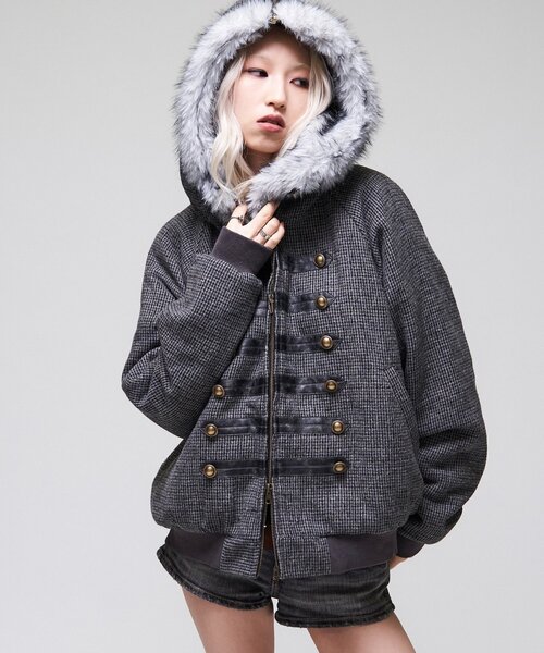 WHO'S WHO gallery(フーズフーギャラリー)の「【26AW LOOK掲載品番/WEB限定サイズあり】ナポレオンファーブルゾン(ブルゾン・レディース・ネイビー/グレー/ブラウン/チャコールグレー・MEDIUM/SMALL/LARGE)」の2枚目の写真