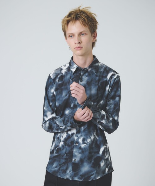 5351 POUR LES HOMMES(ゴーサンゴーイチプールオム)の「ダスティ レオパード プリント ストレッチ ロングスリーブ シャツ(シャツ/ブラウス・メンズ・ブラック/カーキ・46/44/50/48)」の2枚目の写真