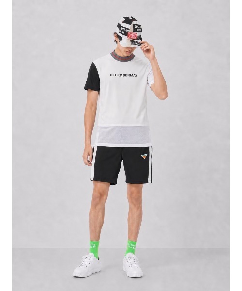 DECEMBERMAY(ディセンバーメイ)の「Mesh-paneled mock neck(Tシャツ/カットソー・メンズ・ホワイト/ブルー/ブラック/ベージュ・MEDIUM/LARGE/X-LARGE)」の1枚目の写真
