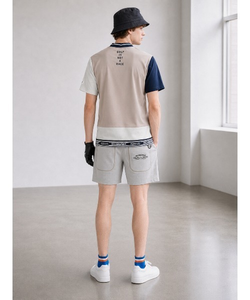 DECEMBERMAY(ディセンバーメイ)の「Mesh-paneled mock neck(Tシャツ/カットソー・メンズ・ホワイト/ブルー/ブラック/ベージュ・MEDIUM/LARGE/X-LARGE)」の12枚目の写真