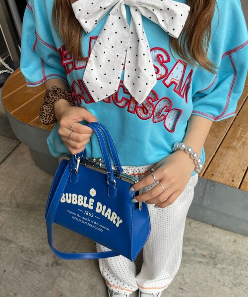 HELLO.SANFRANCISCO(ハローサンフランシスコ)の「【HELLO.SANFRANCISCO】マーガレットロゴがま口ショルダー(ショルダーバッグ・レディース・ブルー/ホワイト・ONE SIZE)」の12枚目の写真