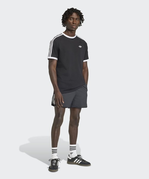 adidas(アディダス)の「スリーストライプス Tシャツ / アディダスオリジナルス adidas Originals(Tシャツ/カットソー・メンズ・ブラック・MEDIUM/X-SMALL/LARGE/3XL/XX-LARGE/XX-SMALL/X-LARGE/SMALL)」の10枚目の写真