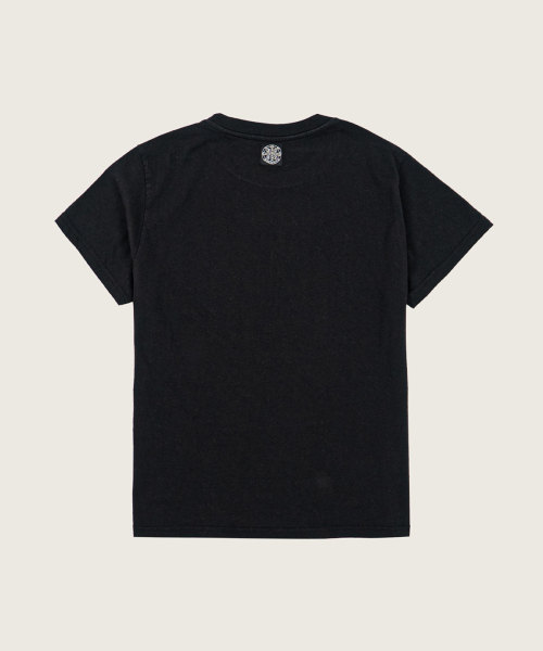 EULER(ユーラ)の「シュリンククロップベーシックTシャツ(ブラック)(Tシャツ/カットソー・メンズ・ブラック・MEDIUM/LARGE)」の4枚目の写真