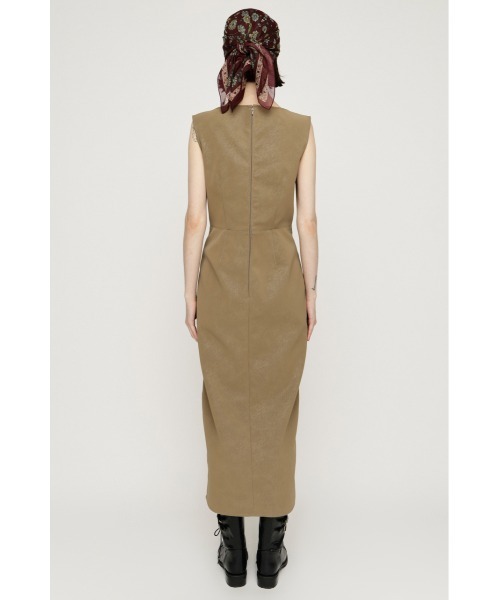 SLY(スライ)の「BOAT NECK PENCIL M/OP ボートネックペンシルミディワンピース 秋服 夏服 春服 ノースリーブ(ワンピース・レディース・ベージュ・FREE)」の4枚目の写真