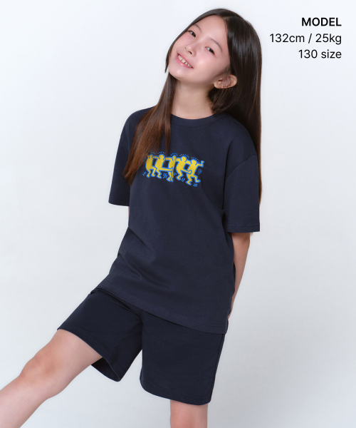 MUSINSA STANDARD KIDS（ムシンサスタンダードキッズ）の「[キスヘリングコレクション] Dancing Figures Tシャツ [ネイビー]（Tシャツ/カットソー・レディース・その他・120/130/140/150/160）」の5枚目の写真