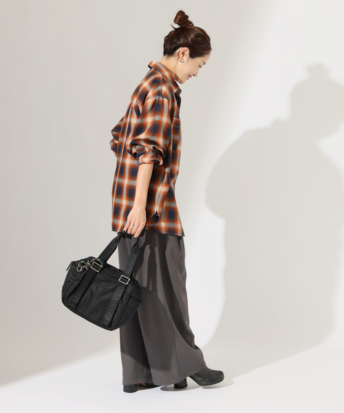 JOURNAL STANDARD(ジャーナルスタンダード)の「ウォーム TRW タックバレルパンツ(その他パンツ・レディース・ベージュ/チャコールグレー・38/36)」の7枚目の写真