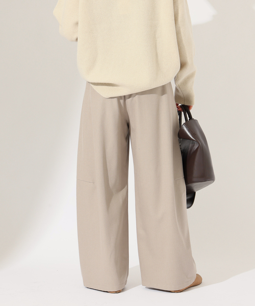 JOURNAL STANDARD(ジャーナルスタンダード)の「ウォーム TRW タックバレルパンツ(その他パンツ・レディース・ベージュ/チャコールグレー・38/36)」の19枚目の写真