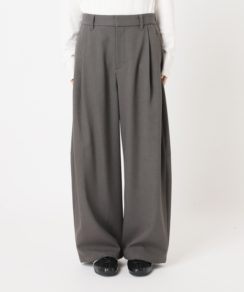 JOURNAL STANDARD(ジャーナルスタンダード)の「ウォーム TRW タックバレルパンツ(その他パンツ・レディース・ベージュ/チャコールグレー・38/36)」の22枚目の写真
