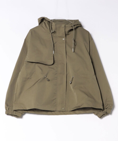 MAGASIN DE MODE Chou Chou（マガジンデモードシュシュ）の「【MAGASIN DE MODE Chou Chou】フード付きショートトレンチコート SNF（トレンチコート・レディース・ブラック/ベージュ/グリーン・FREE）」の3枚目の写真