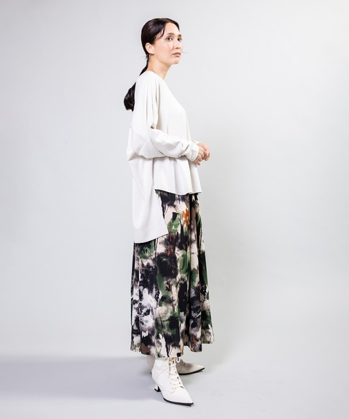 OSMOSIS（オズモーシス）の「切替プリントフレアースカート（スカート・レディース・グリーン/ブルーグリーン/パープル・ONE SIZE）」の9枚目の写真