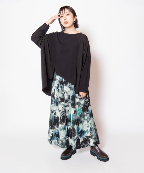 OSMOSIS（オズモーシス）の「切替プリントフレアースカート（スカート・レディース・グリーン/ブルーグリーン/パープル・ONE SIZE）」の22枚目の写真