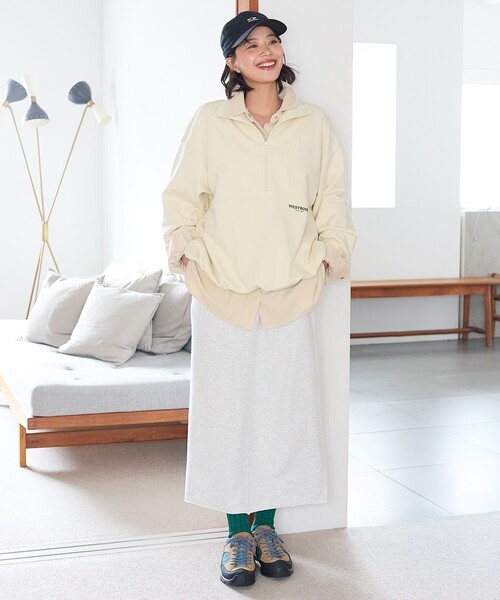 HONEYSUCKLE ROSE(ハニーサックルローズ)の「《体型カバー/シルエット調整可》ハーフジップスウェットプルオーバー(スウェット・レディース・ベージュ/パープル/ライトブルー・05/04)」の14枚目の写真