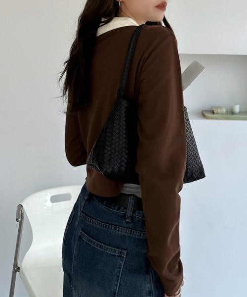 TREOVER（トレオーバー）の「コンパクトに着こなせるバイカラーポロトップス（ポロシャツ・レディース・チャコールグレー/ダークブラウン/ネイビー/アイボリー/ピンク/ライトブルー・FREE）」の16枚目の写真