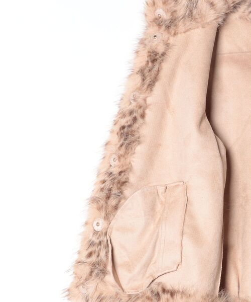 Guess(ゲス)の「LUNA Fur Jacket ジャケット ファージャケット レオパード(その他アウター・レディース・アニマル・LARGE/MEDIUM/SMALL/X-SMALL)」の10枚目の写真