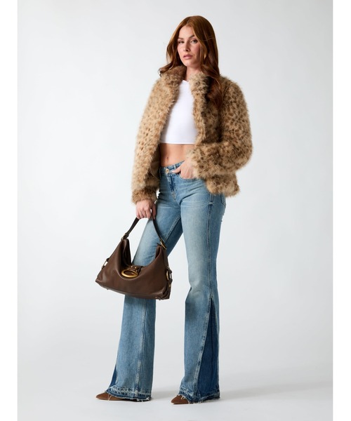 Guess(ゲス)の「LUNA Fur Jacket ジャケット ファージャケット レオパード(その他アウター・レディース・アニマル・LARGE/MEDIUM/SMALL/X-SMALL)」の7枚目の写真