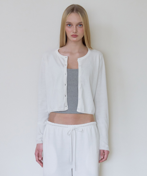 ROSEFRANTZ（ロゼフランツ）の「Basic Round Cardigan [Ivory]（カーディガン/ボレロ・レディース・アイボリー・OS）」の2枚目の写真