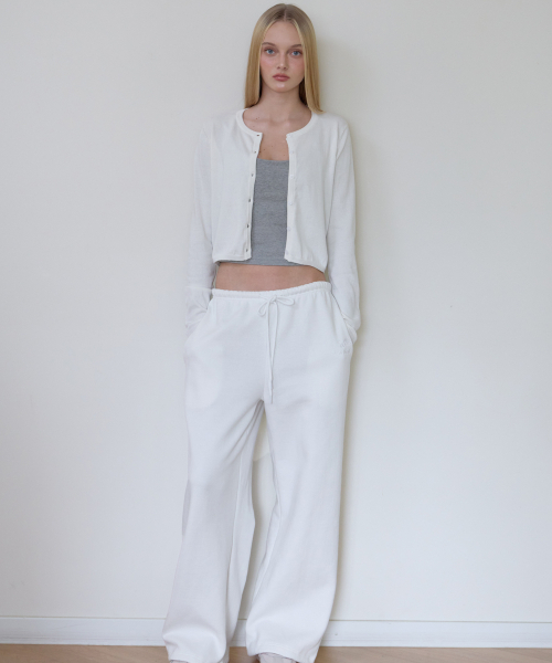 ROSEFRANTZ（ロゼフランツ）の「Basic Round Cardigan [Ivory]（カーディガン/ボレロ・レディース・アイボリー・OS）」の4枚目の写真