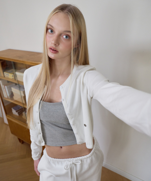 ROSEFRANTZ（ロゼフランツ）の「Basic Round Cardigan [Ivory]（カーディガン/ボレロ・レディース・アイボリー・OS）」の14枚目の写真