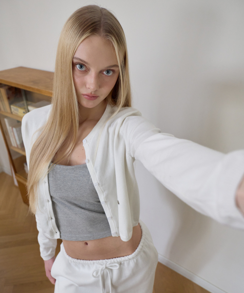 ROSEFRANTZ（ロゼフランツ）の「Basic Round Cardigan [Ivory]（カーディガン/ボレロ・レディース・アイボリー・OS）」の15枚目の写真