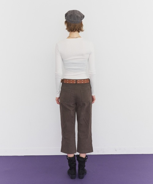 Rohwel（ローウェル）の「Suede Belt Short Boots / スエードベルトショートブーツ（ブーツ・レディース・ベージュ/ブラック・LARGE/MEDIUM/SMALL）」の4枚目の写真
