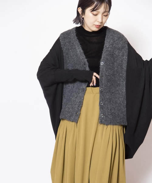 OSMOSIS(オズモーシス)の「ワイドニット切替カーディガン(ニット/セーター・レディース・ブラック/ネイビー/ベージュ・ONE SIZE)」の18枚目の写真