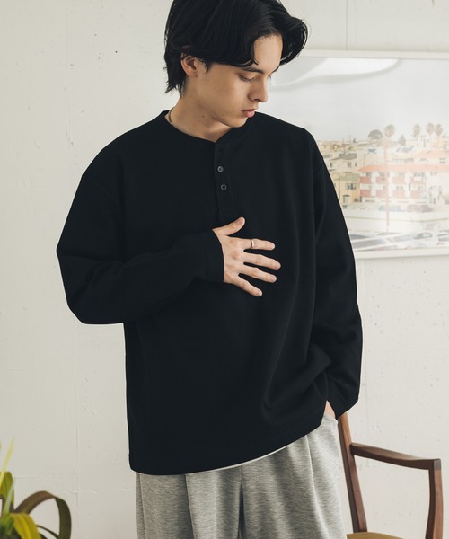 SENSE OF PLACE by URBAN RESEARCH(センスオブプレイスバイアーバンリサーチ)の「ワッフルヘンリーネックロングTシャツ(Tシャツ/カットソー・メンズ・アイボリー/グレー/ブラック・MEDIUM/LARGE)」の21枚目の写真