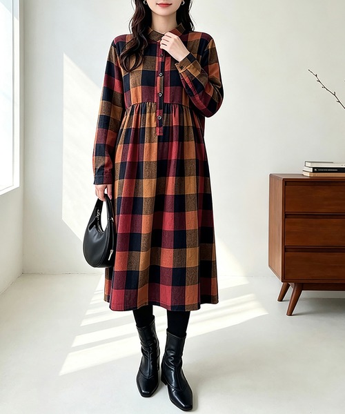 Doux Belle(ドゥーベル)の「チェック柄ロング丈シャツワンピース(シャツワンピース・レディース・グリーン/レッド/オレンジ・MEDIUM/LARGE/X-LARGE)」の7枚目の写真