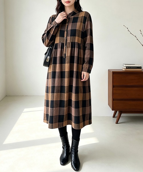 Doux Belle(ドゥーベル)の「チェック柄ロング丈シャツワンピース(シャツワンピース・レディース・グリーン/レッド/オレンジ・MEDIUM/LARGE/X-LARGE)」の8枚目の写真
