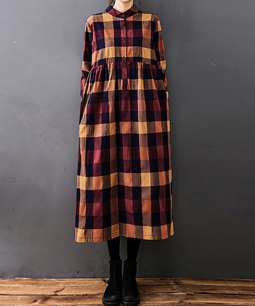 Doux Belle(ドゥーベル)の「チェック柄ロング丈シャツワンピース(シャツワンピース・レディース・グリーン/レッド/オレンジ・MEDIUM/LARGE/X-LARGE)」の15枚目の写真