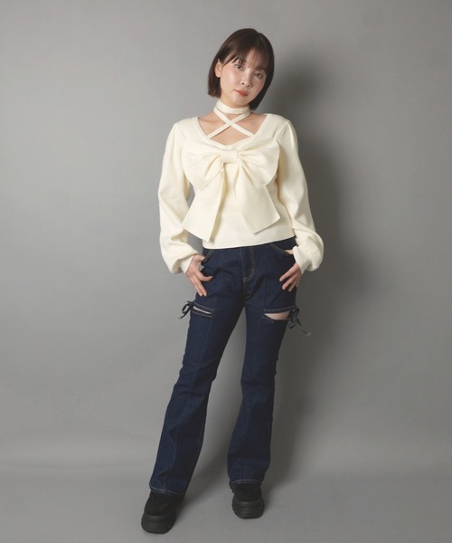 SPINNS(スピンズ)の「フロントリボンニット/クロス/韓国ガーリー(ニット/セーター・レディース・ブラック/アイボリー・ONESIZE)」の12枚目の写真
