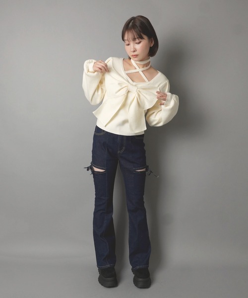 SPINNS(スピンズ)の「フロントリボンニット/クロス/韓国ガーリー(ニット/セーター・レディース・ブラック/アイボリー・ONESIZE)」の15枚目の写真